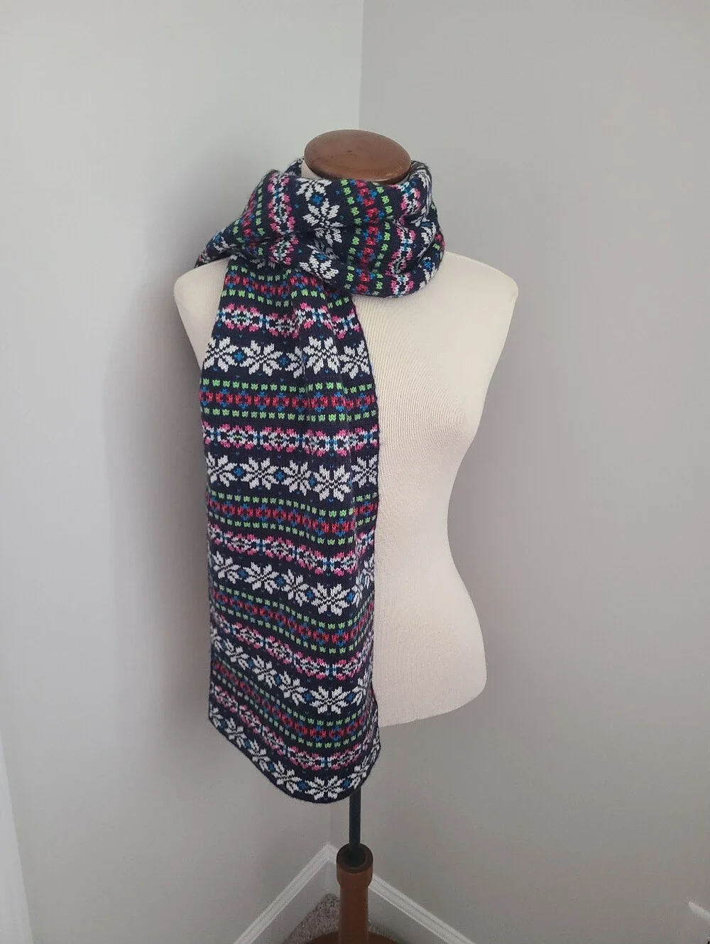 Vintage Deadstock Aerie Scarf Fair Isle Nordic Y2K Preppy Snowflake Crazy Stripe